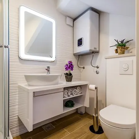 شقة Red Queen Luxury Studio سبليت